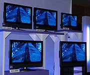 CMO:  2007.   32-  37- LCD TV